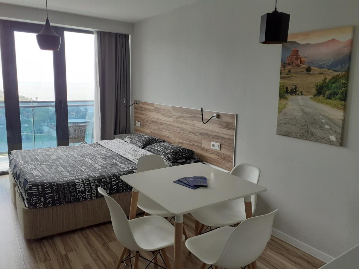 Комплекс BATUMI BEACH TOWER Экстерьер фото