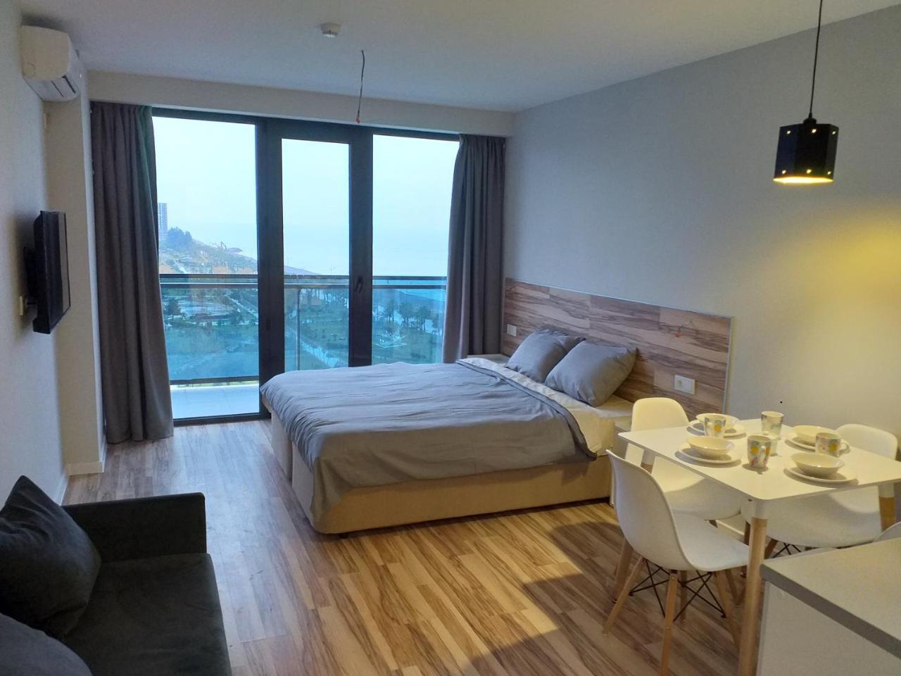 Комплекс BATUMI BEACH TOWER Экстерьер фото