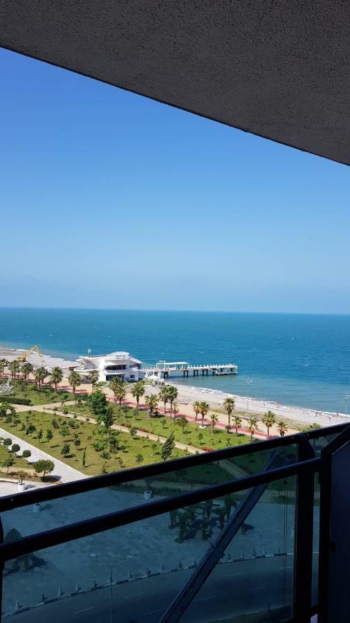 Комплекс BATUMI BEACH TOWER Экстерьер фото