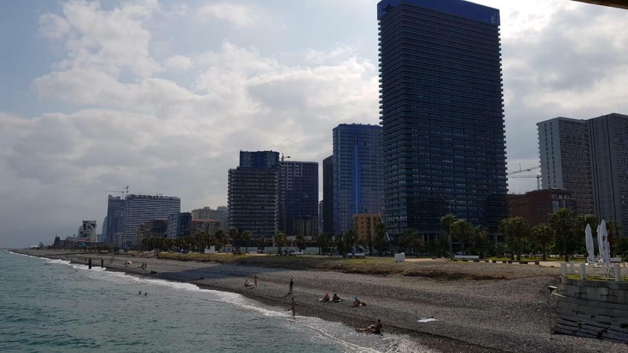 Комплекс BATUMI BEACH TOWER Экстерьер фото